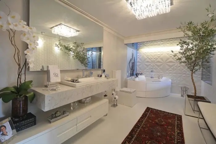 salle de bain blanche