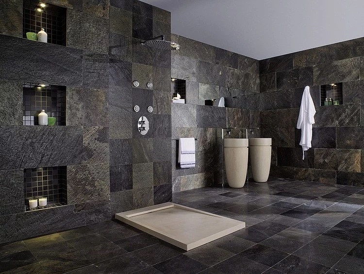 salle de bain noire moderne