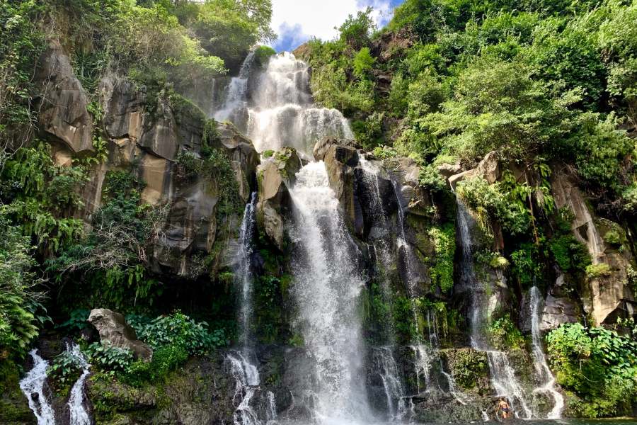 Cascade sur l'ile de la Réunion