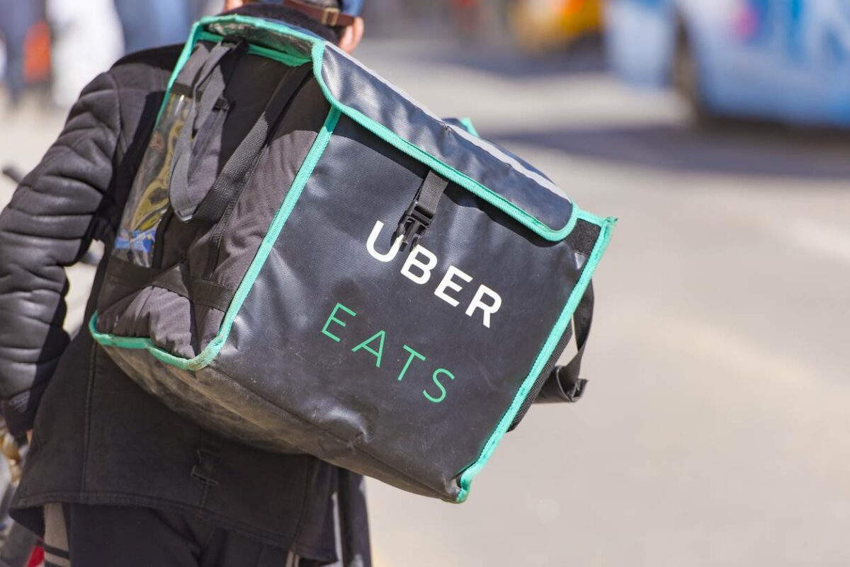 comment contacter services Uber Eats