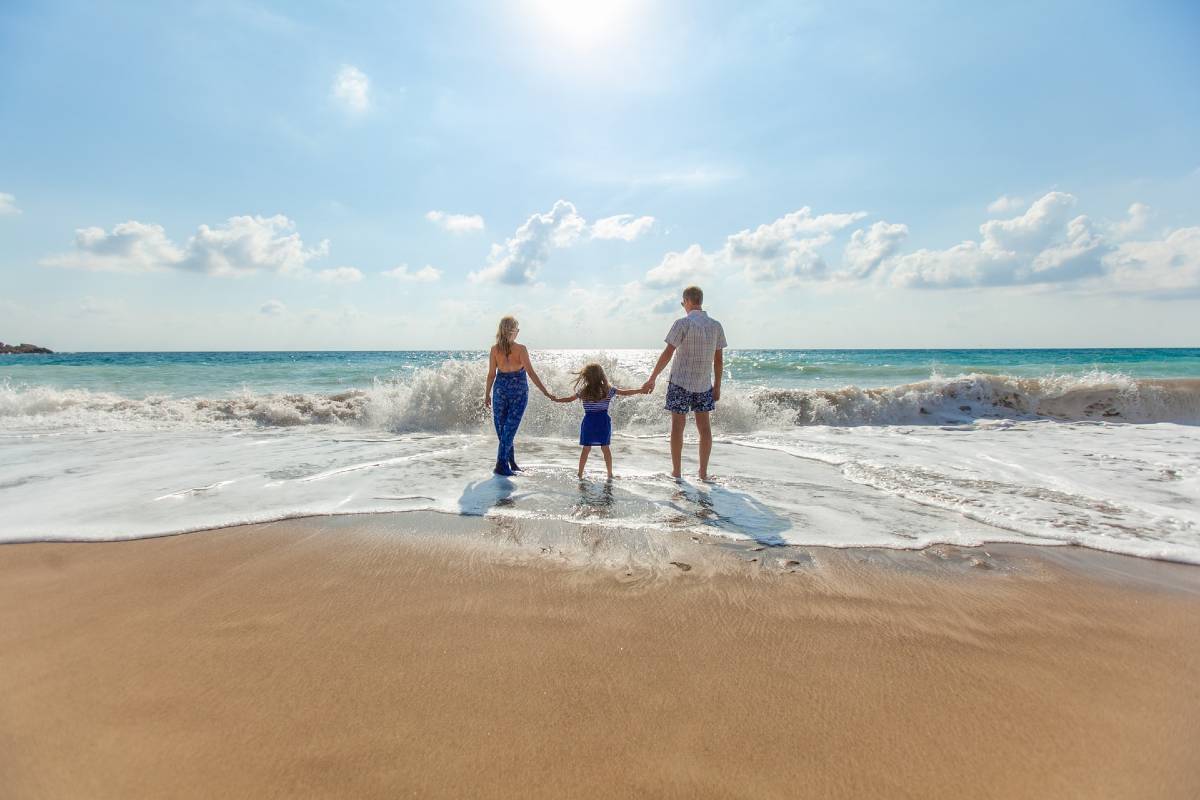 famille parents et leur fille