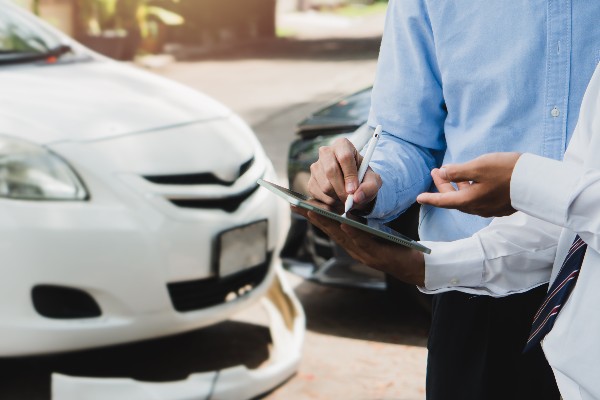 illustration assurance voiture