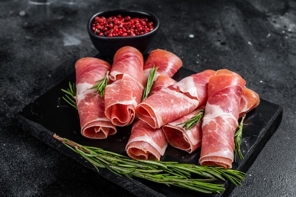 jambon serrano traditionnel espagnol